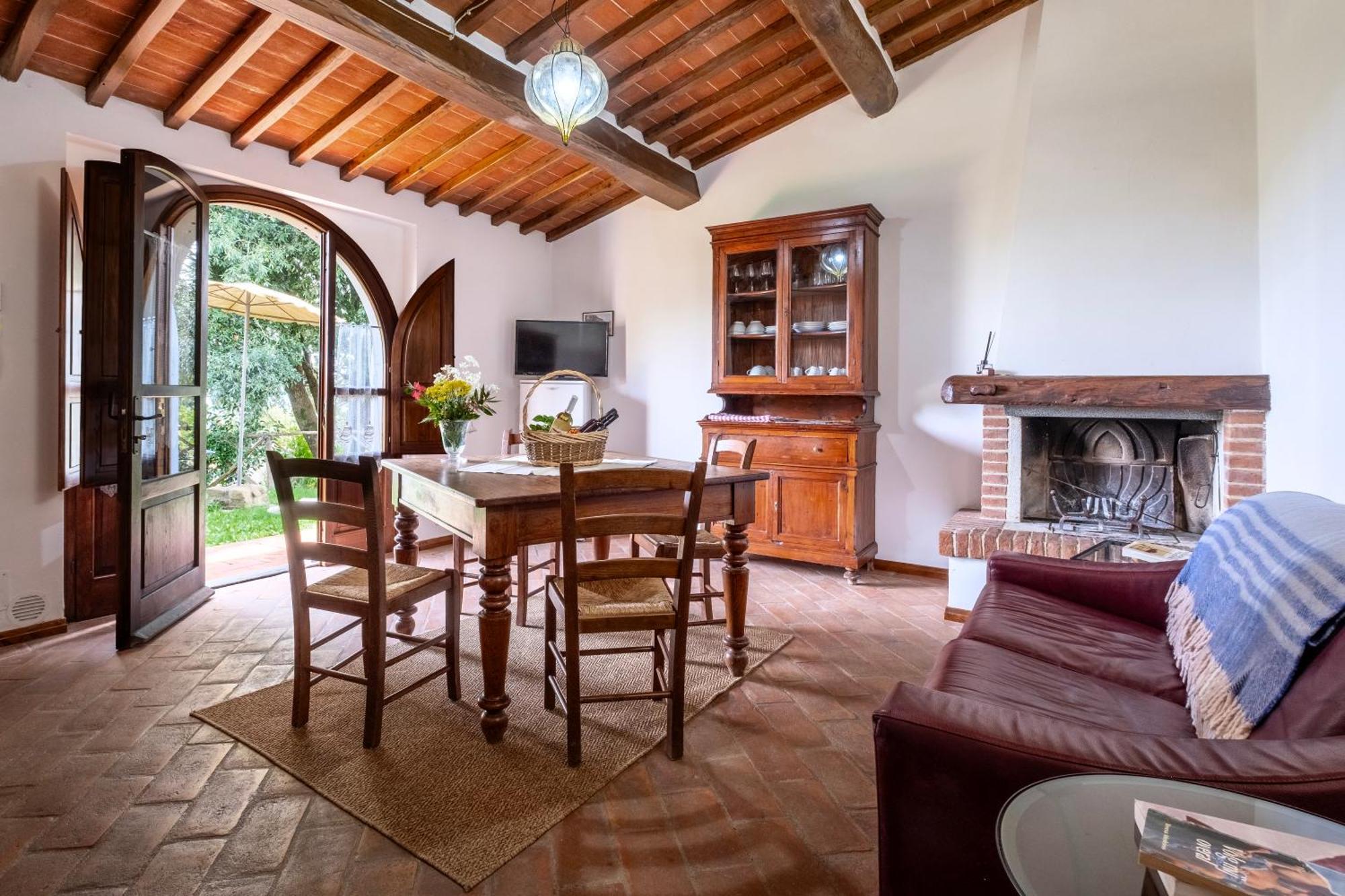 Agriturismo Borgo Sant'Ercolano Ciggiano Exterior foto